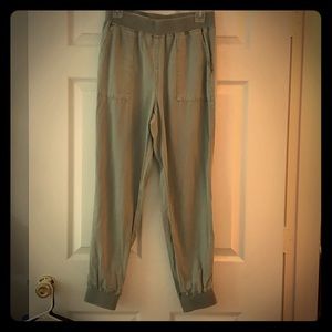 Women’s casual joggers
